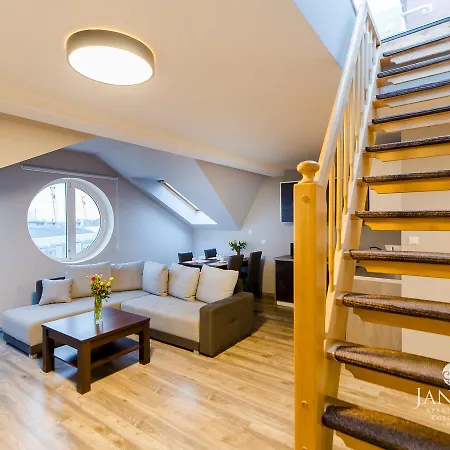 Apartment Jantar - Port Ul. Cicha Kolobrzeg